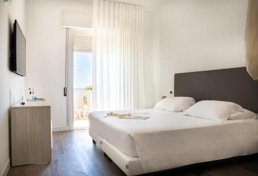 海景标准间露台, Villa Sorriso