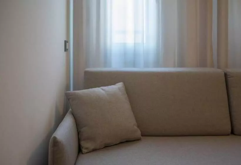 ベーシック４人部屋, Villa Sorriso
