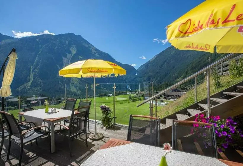 Standard-huone Parveke, Panoramahotel Burgeck
