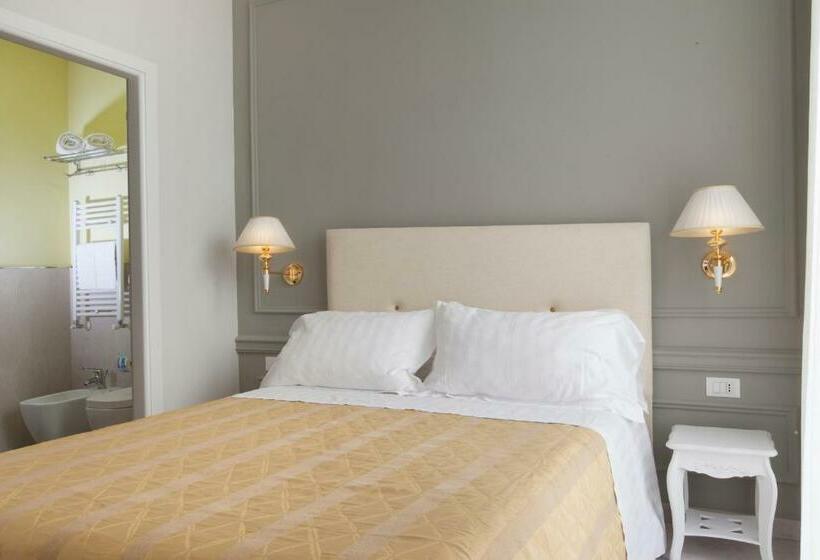 חדר קלאסי, Ruins B&b