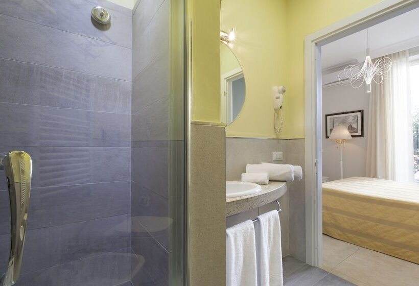 חדר קלאסי, Ruins B&b