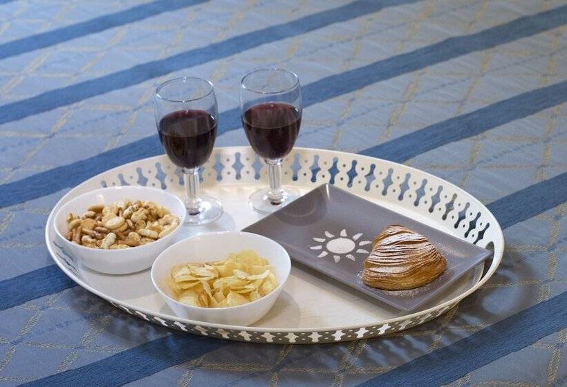 חדר דלוקס לארבעה, Ruins B&b