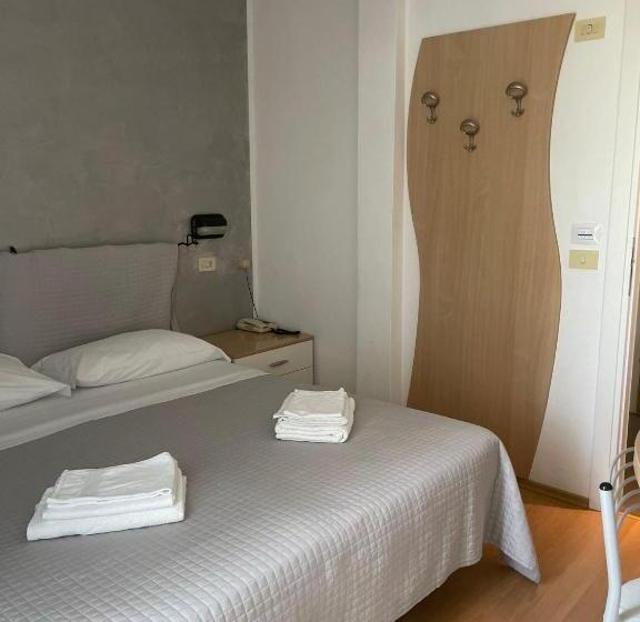 バルコニー付きスタンダードルーム, Hawaii