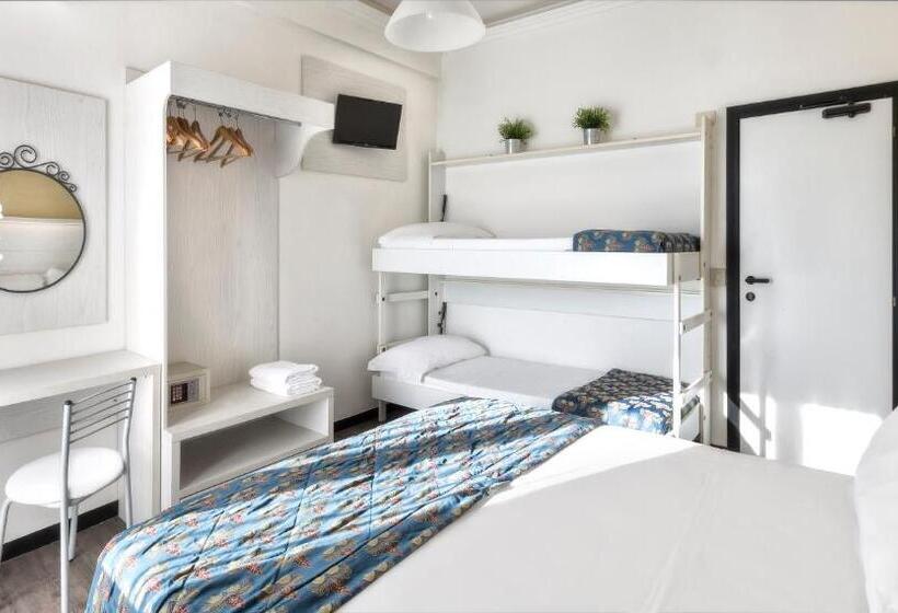 バルコニー付スタンダード4ベッドルーム, Hawaii