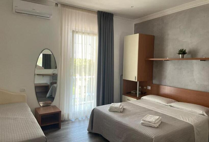 バルコニー付スタンダード4ベッドルーム, Hawaii