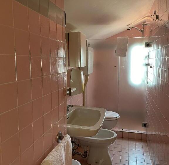 エコノミールーム, Hawaii