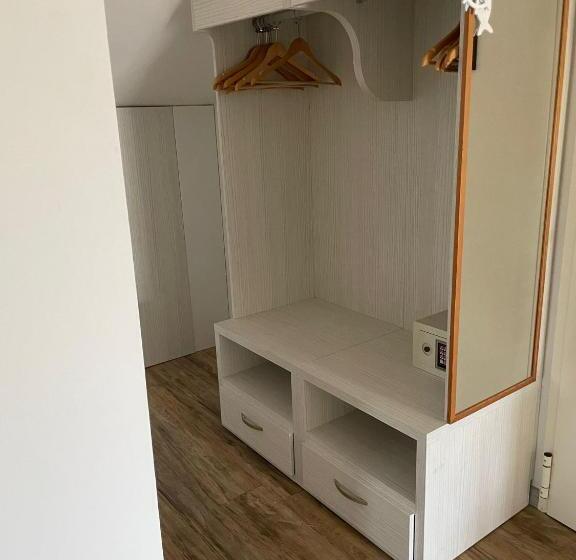 ファミリールーム, Hawaii