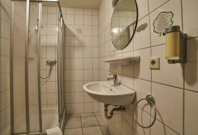 غرفة إقتصادية, Landhaus Großes Meer