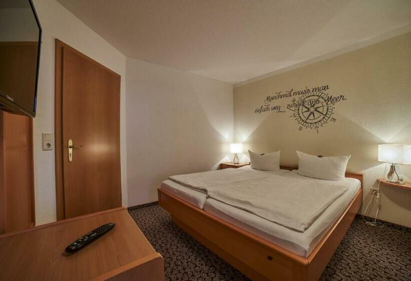 غرفة إقتصادية, Landhaus Großes Meer