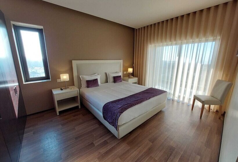 オーシャンビュースイート, Monte Lirio