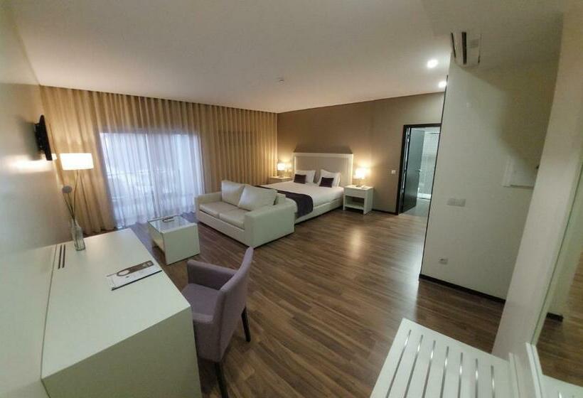 ファミリールーム, Monte Lirio