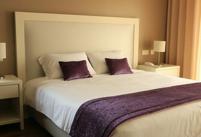 シティビュースイート, Monte Lirio