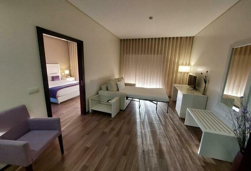 オーシャンビュースイート, Monte Lirio