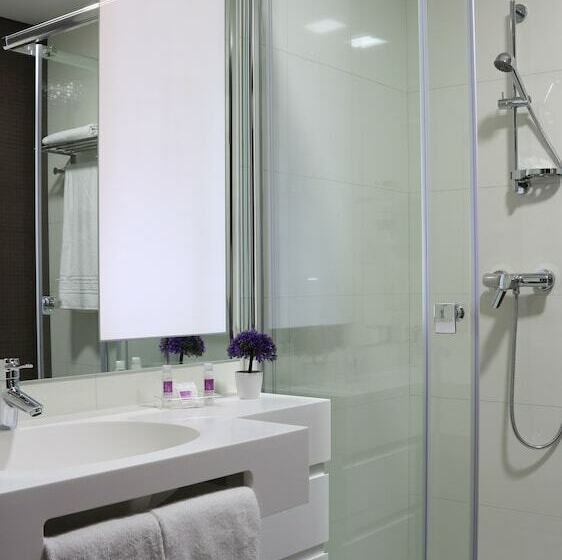 オーシャンビュースイート, Monte Lirio