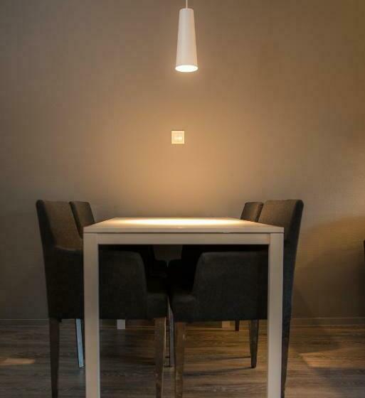 סטודיו משפחתי, Oppdal Gjestetun Hotell