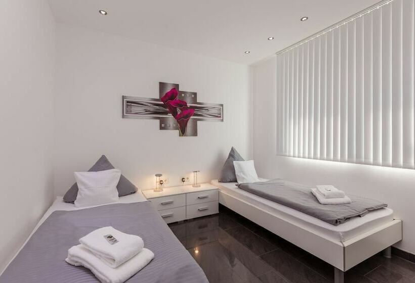 اتاق استاندارد سه نفره, Ruhen, 24 Stunden Check In, Kostenfreie Parkplatze