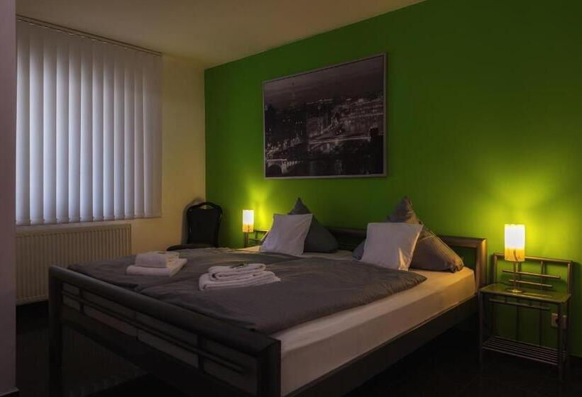 اتاق استاندارد, Ruhen, 24 Stunden Check In, Kostenfreie Parkplatze