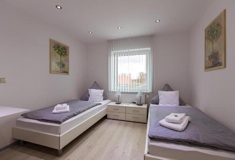 اتاق استاندارد سه نفره, Ruhen, 24 Stunden Check In, Kostenfreie Parkplatze