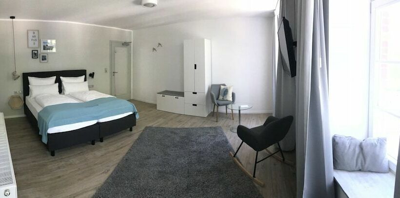 Номер Стандарт, Siebzehn80