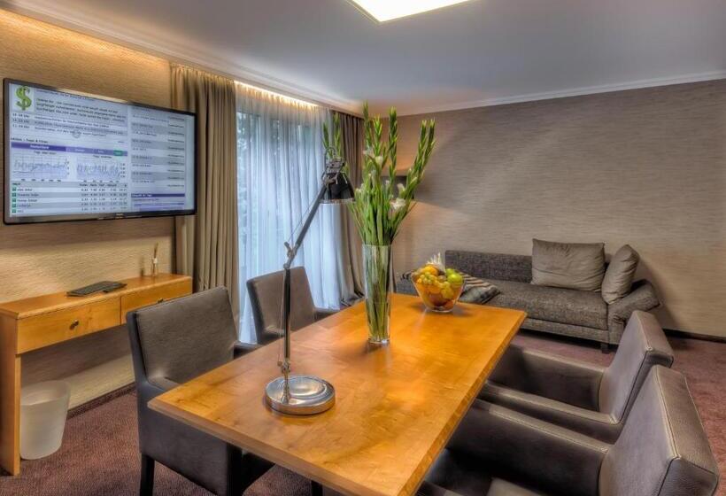 디럭스 룸, Unperfekt