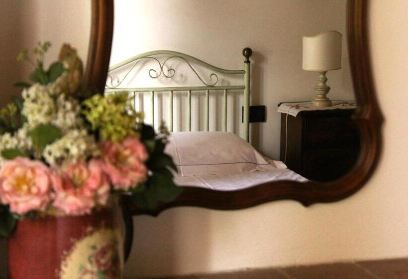 חדר סטנדרט יחיד, Torciano Hotel Wine & Winery, Tuscany