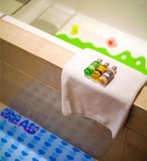 Delüks Üç Kişilik Oda, Grand Barony Xi An