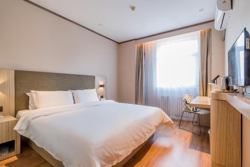 חדר סופריור, Hanting