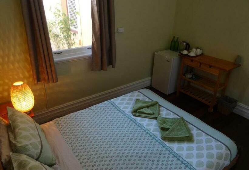 スーペリアールーム, 1849 Backpackers Albany