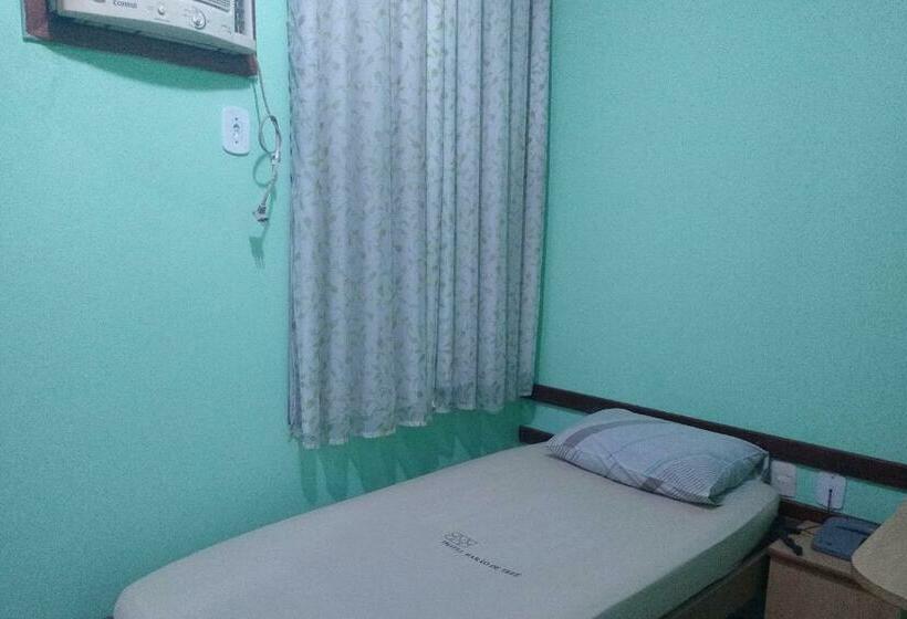 اتاق استاندارد یک نفره, Barão De Tefé