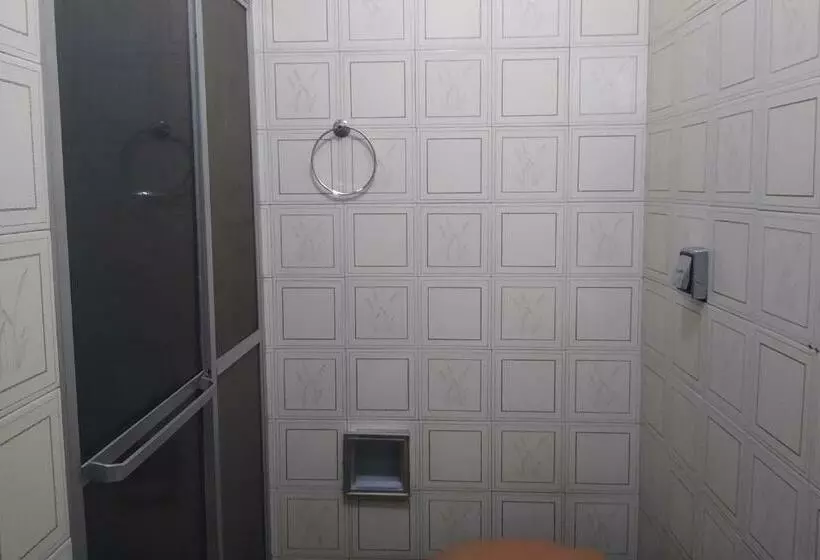 Standard Kolmen Hengen Huone, Barão De Tefé