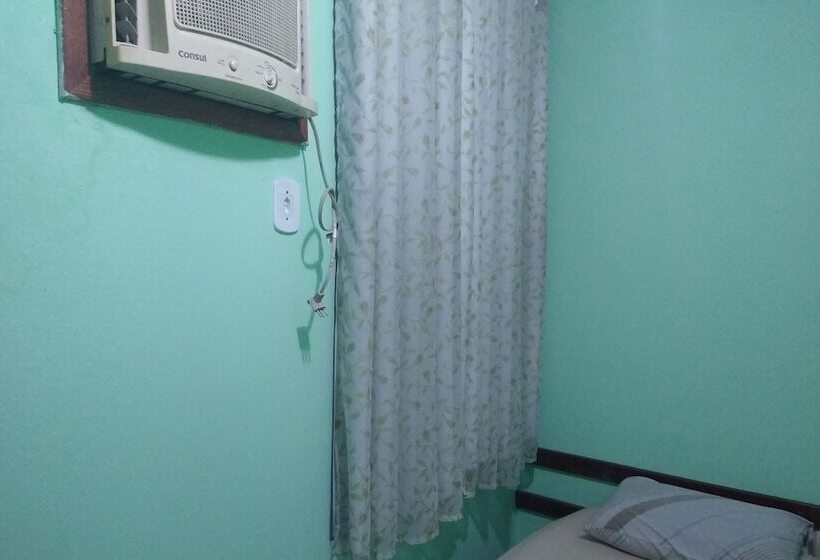 اتاق استاندارد یک نفره, Barão De Tefé