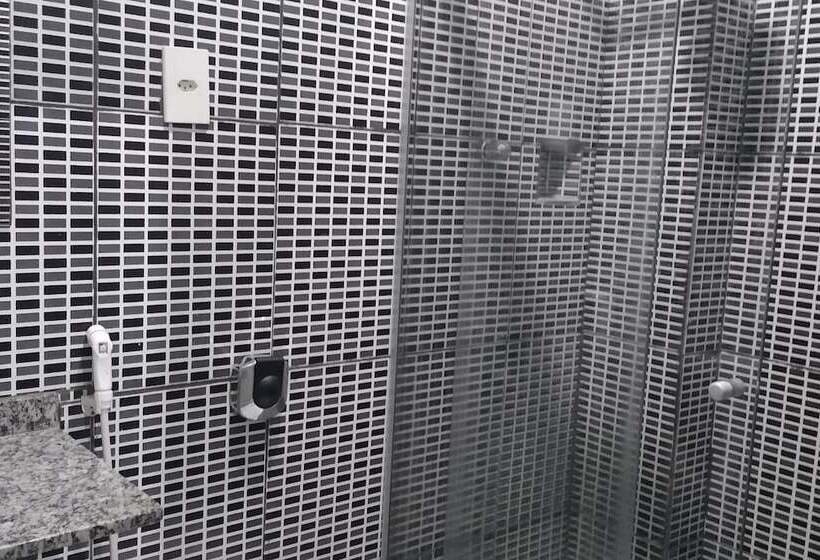 اتاق استاندارد, Barão De Tefé