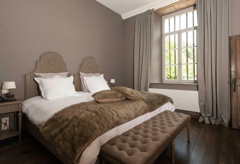 标准间, Château De Grandvoir