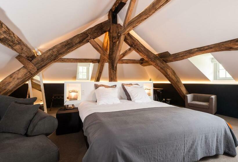 高级大房间, Château De Grandvoir