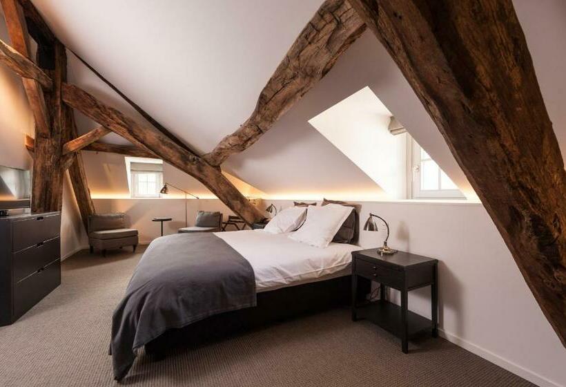 Номер Superior, Château De Grandvoir