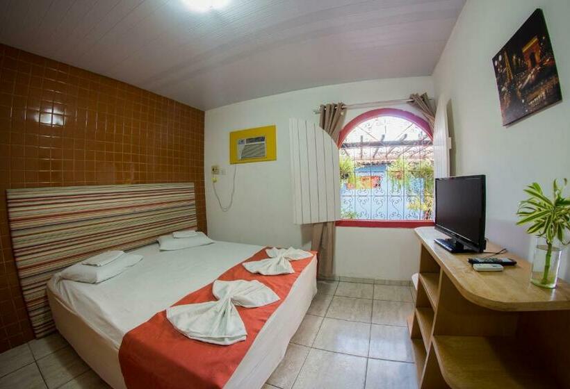 Номер Стандарт, Cosmopolitan Hostel