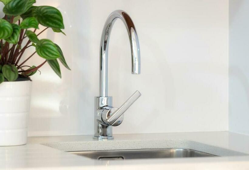 חדר סטנדרט, Debbie S Place