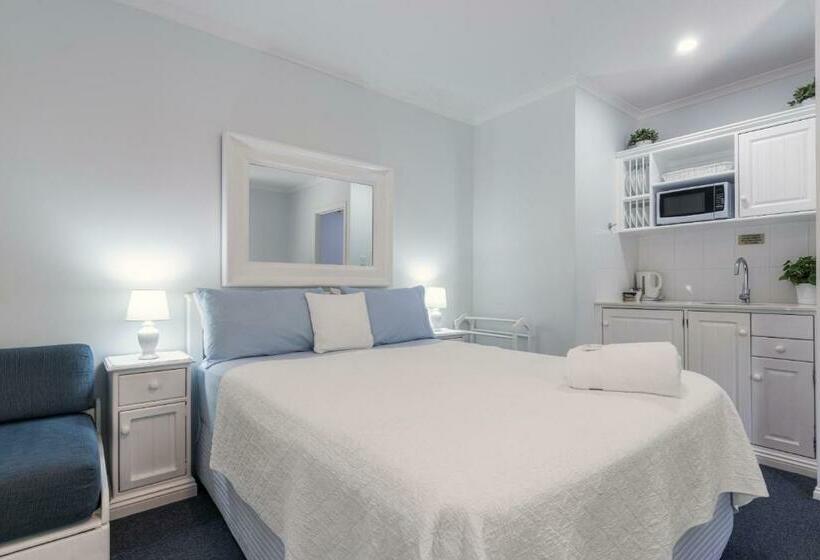 סוויטה, Debbie S Place