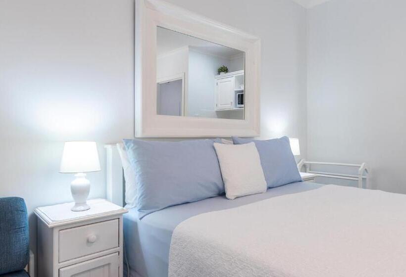 סוויטה, Debbie S Place