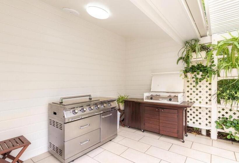 סוויטת 2 חדרי שינה, Debbie S Place