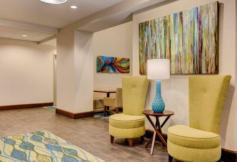 غرفة قياسية سرير كينج, Hampton Inn & Suites Manchester