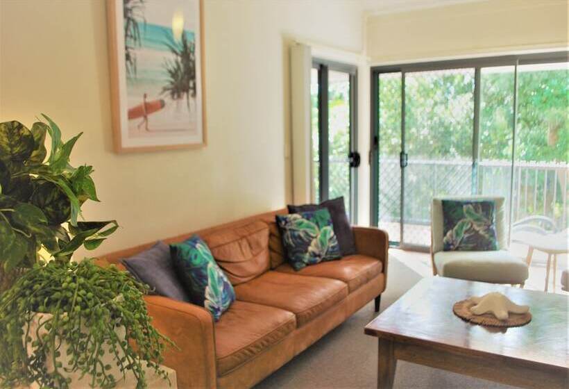 Apartamento 3 Dormitórios, Outrigger Bay