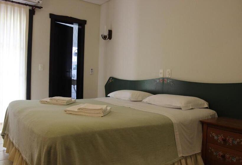 جناح إدارى, Pousada Blauberg