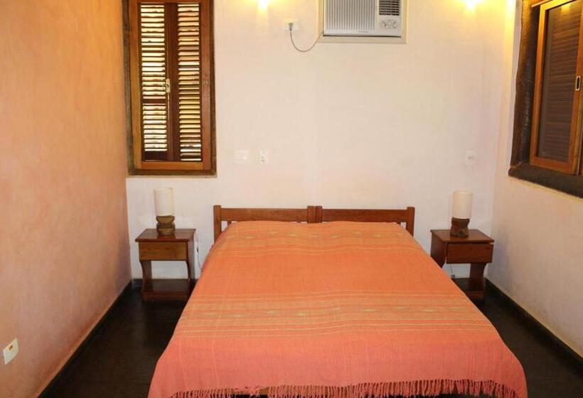 バルコニー付きスタンダードトリプルルーム, Pousada Canto Verde