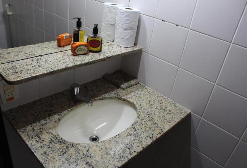 バルコニー付スタンダード４ベッドルーム, Pousada Canto Verde