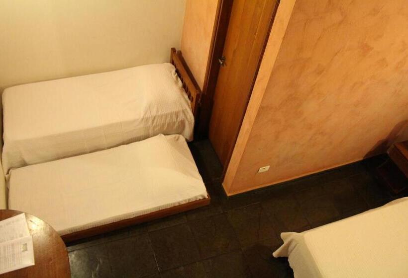 バルコニー付スタンダード４ベッドルーム, Pousada Canto Verde