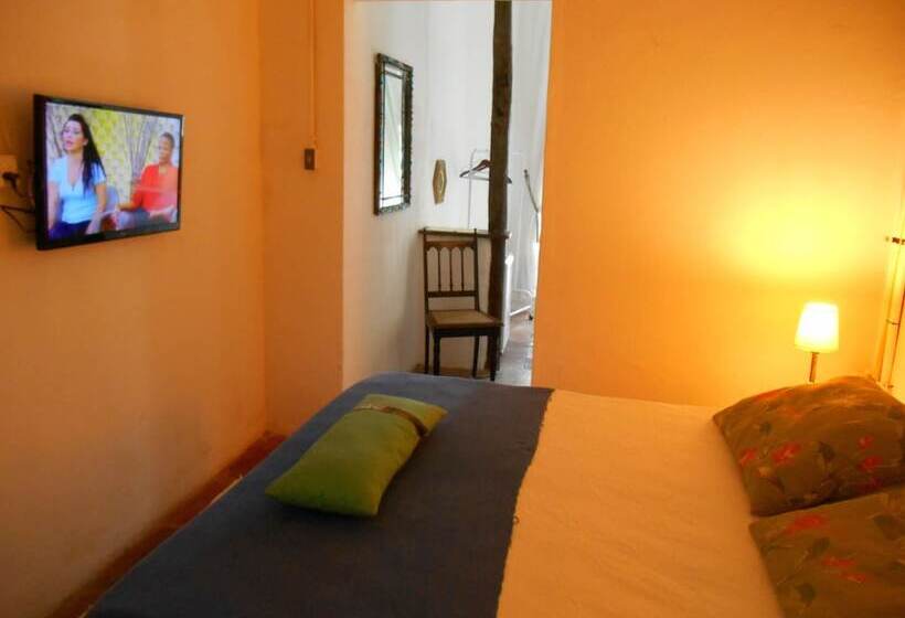 Номер Стандарт Трехместный, Solar Das Artes Pousada Boutique