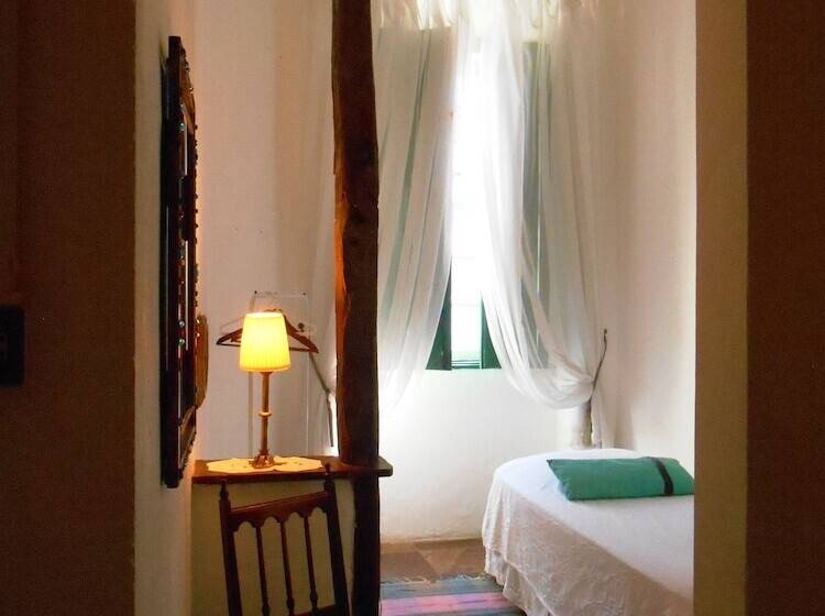 Номер Стандарт Трехместный, Solar Das Artes Pousada Boutique