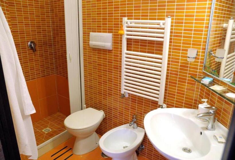 غرفة قياسية, B&b Galatea