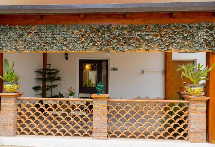 غرفة كلاسيكية رباعية, Sicily In Love 2   Rooms & Breakfast